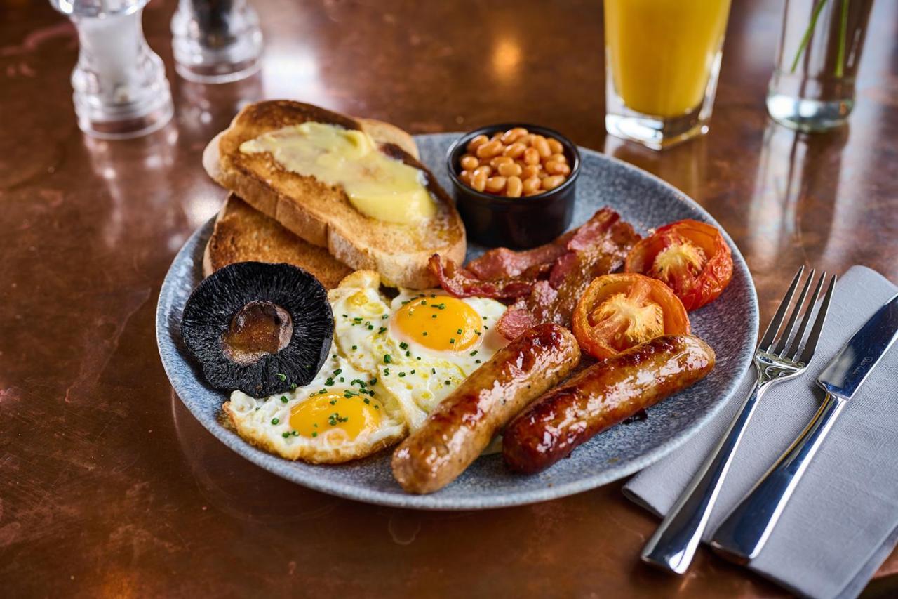 The Curious Pig In The Parlour Hotel Burstow Luaran gambar